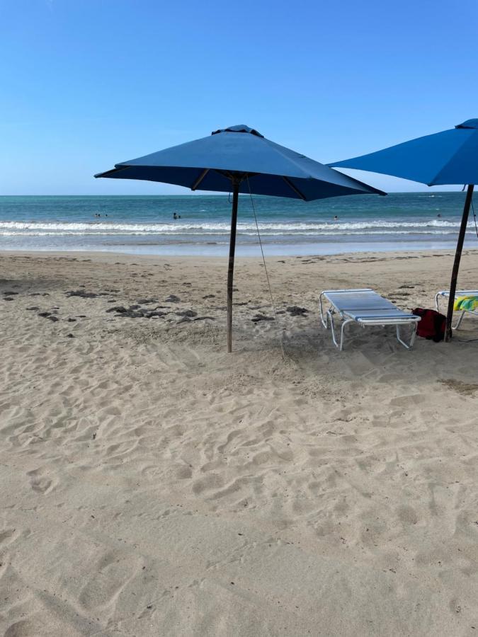 Ocean Front 2 Bedroom & Bath In Isla Verde Сан Хуан Екстериор снимка